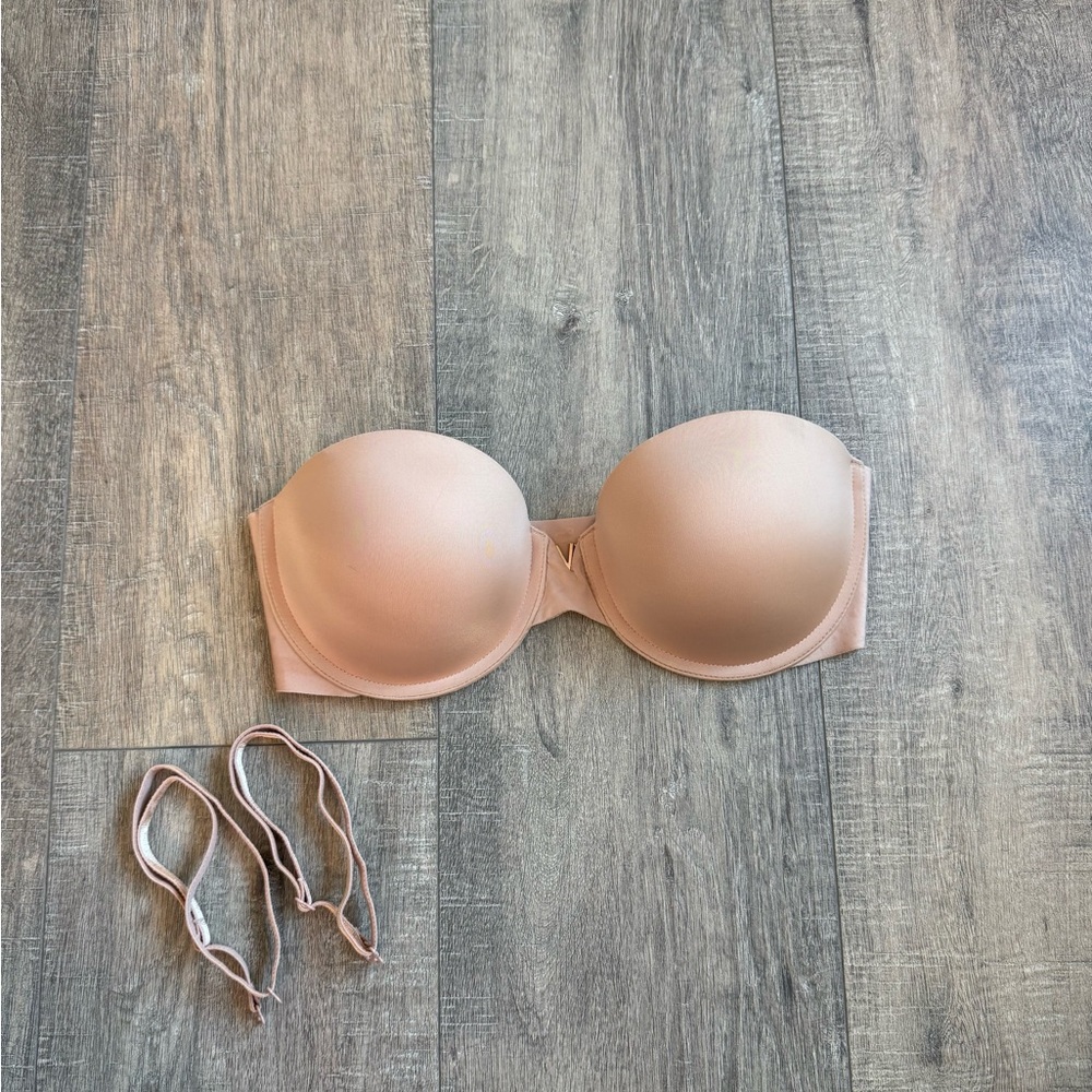 Victorias Secret Strapless Bra